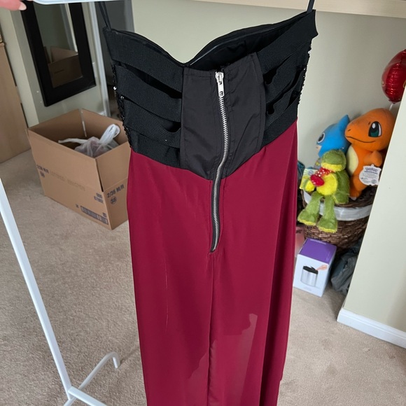 Evening dress. Size small. - Picture 2 of 3